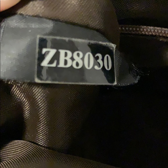 Heavy duty brown leather fossil purse - Picture 6 of 10